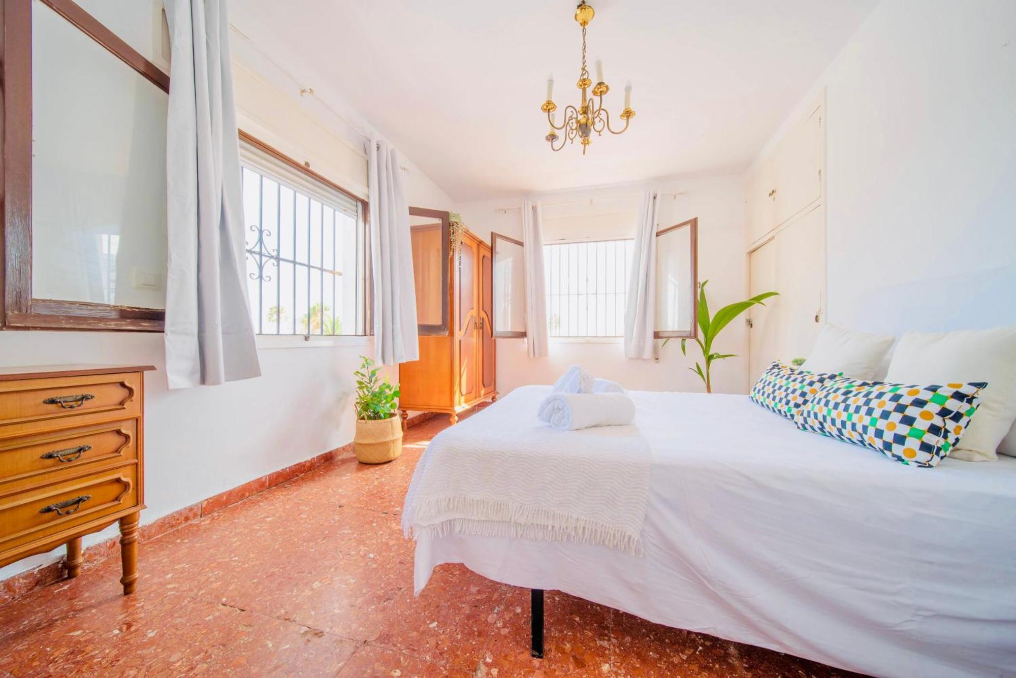 Villa Torrecilla En El Centro De Nerja - South Costa Bagian luar foto