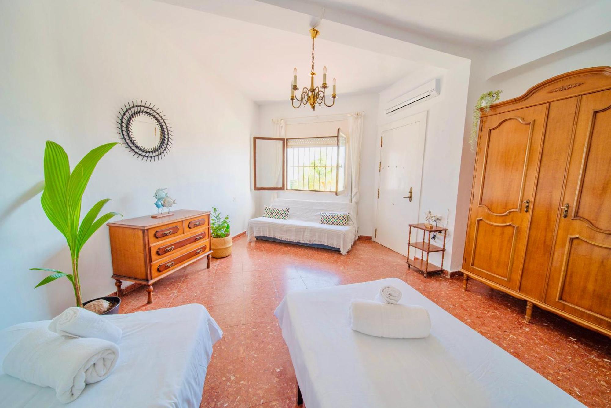 Villa Torrecilla En El Centro De Nerja - South Costa Bagian luar foto