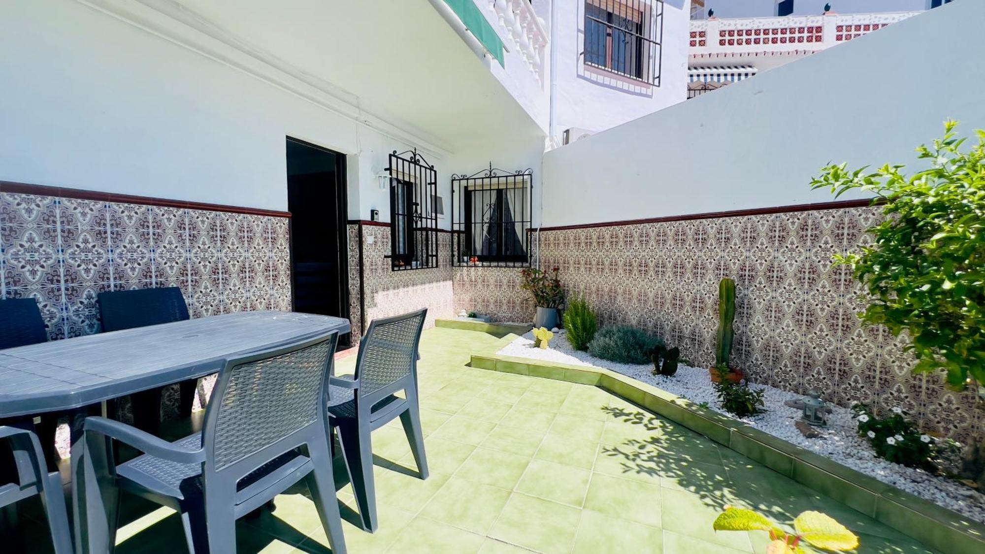 Villa Torrecilla En El Centro De Nerja - South Costa Bagian luar foto
