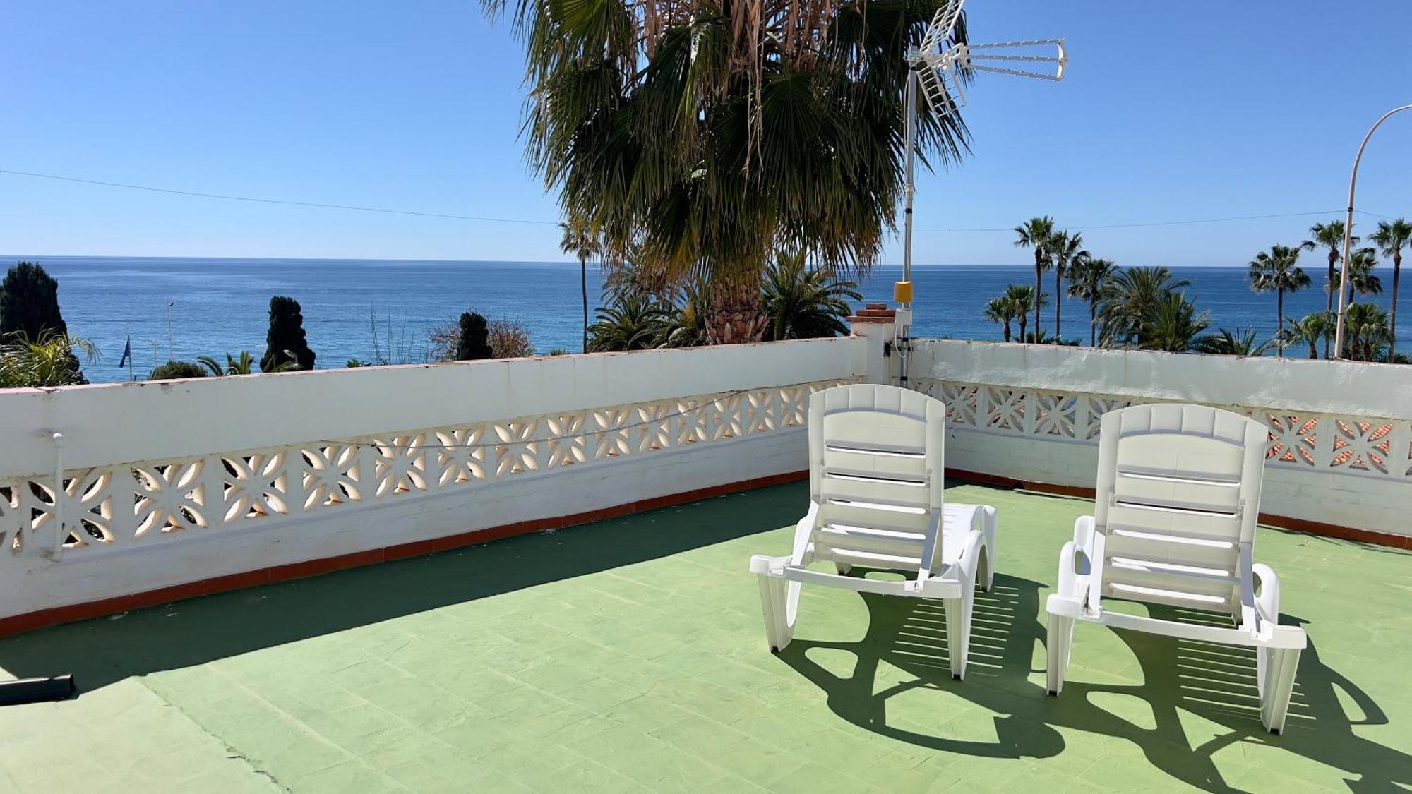 Villa Torrecilla En El Centro De Nerja - South Costa Bagian luar foto