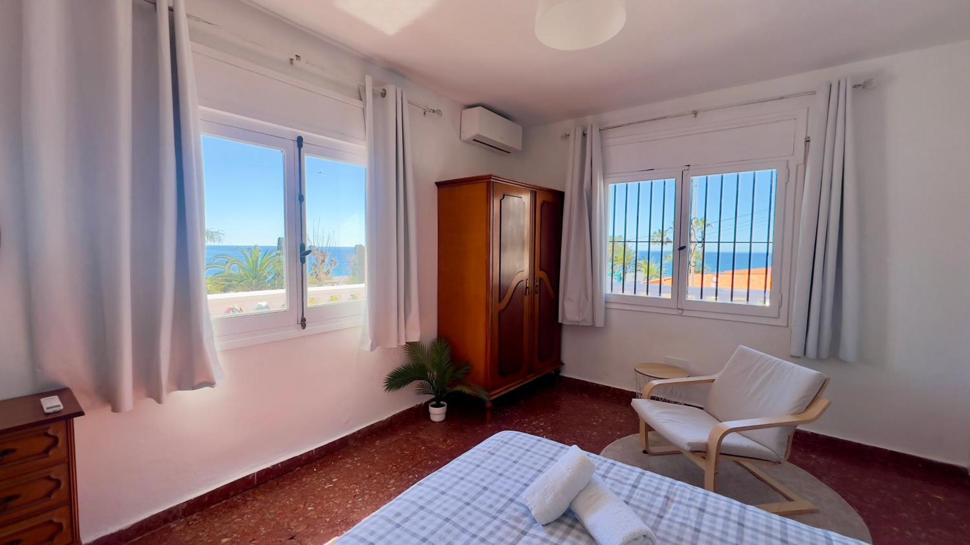Villa Torrecilla En El Centro De Nerja - South Costa Bagian luar foto