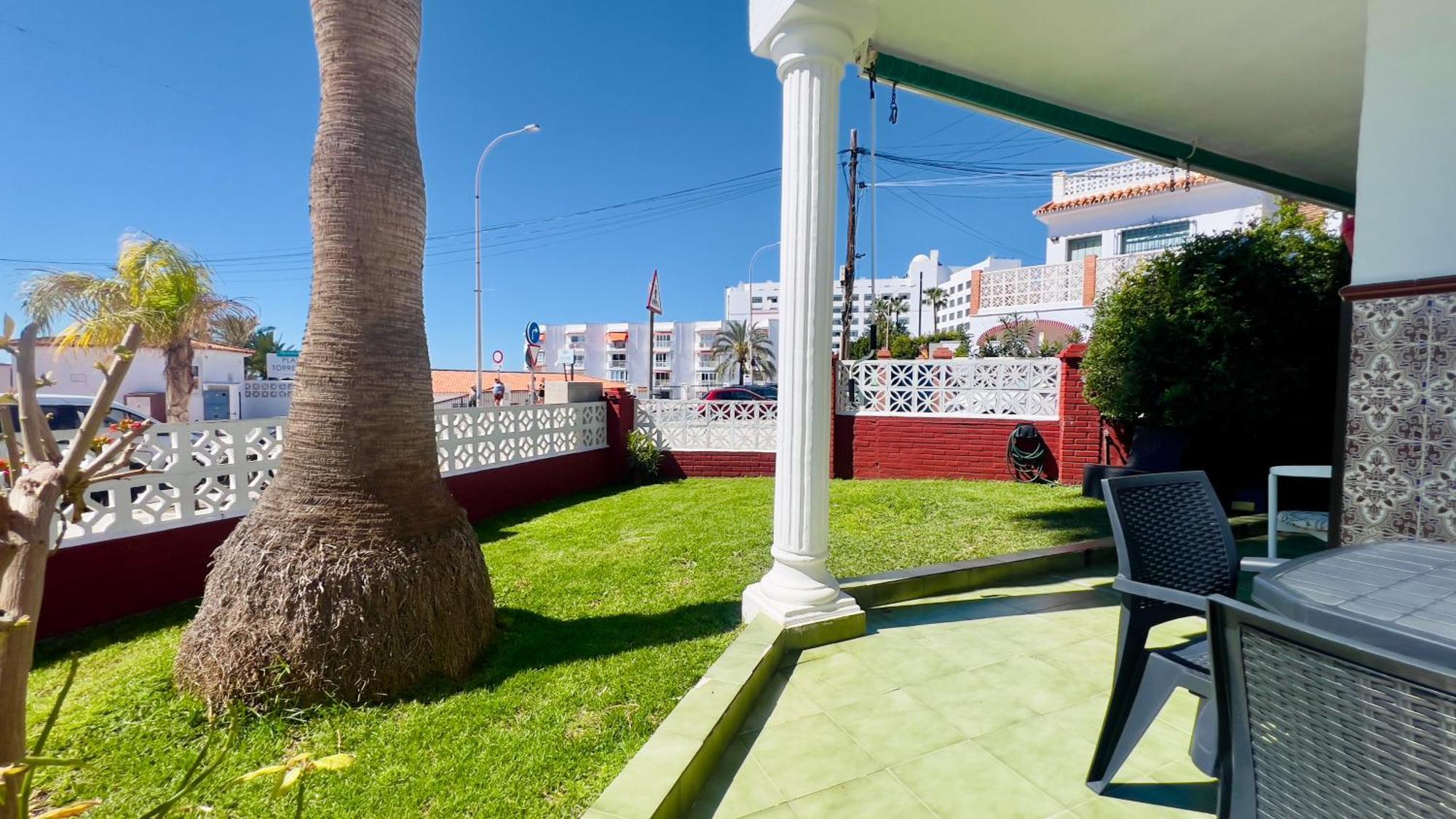 Villa Torrecilla En El Centro De Nerja - South Costa Bagian luar foto