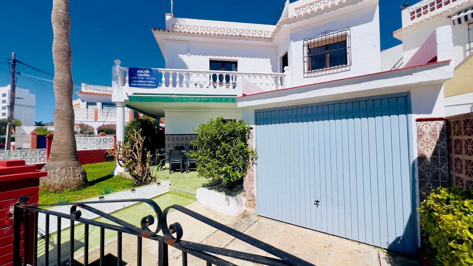 Villa Torrecilla En El Centro De Nerja - South Costa Bagian luar foto